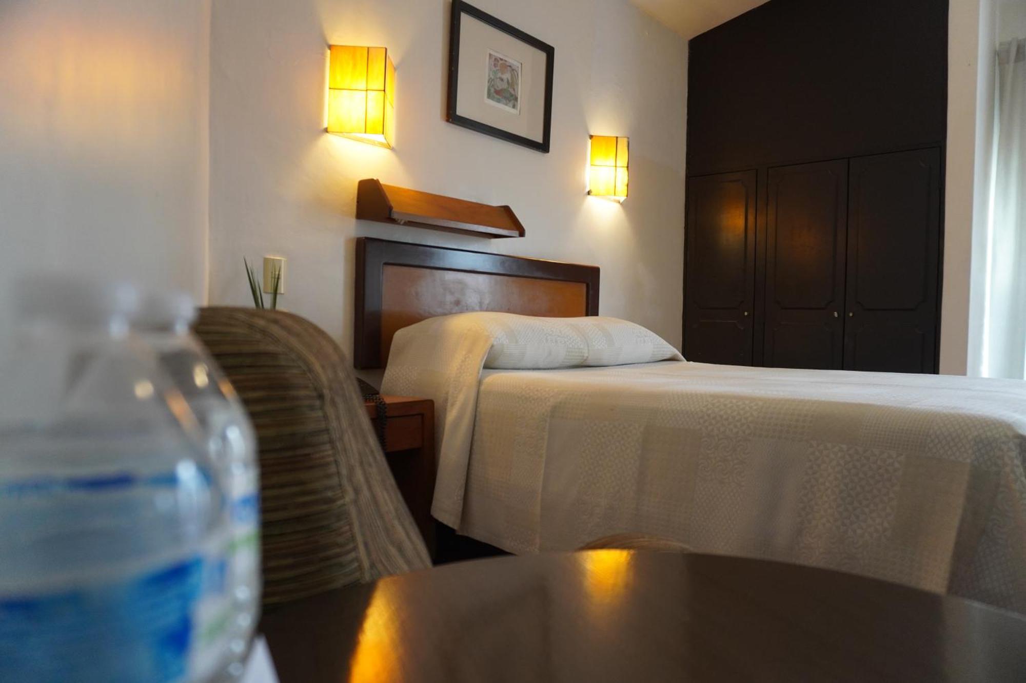 Hotel Ilebal Cuernavaca Centro - Lugar Con Encanto! Экстерьер фото