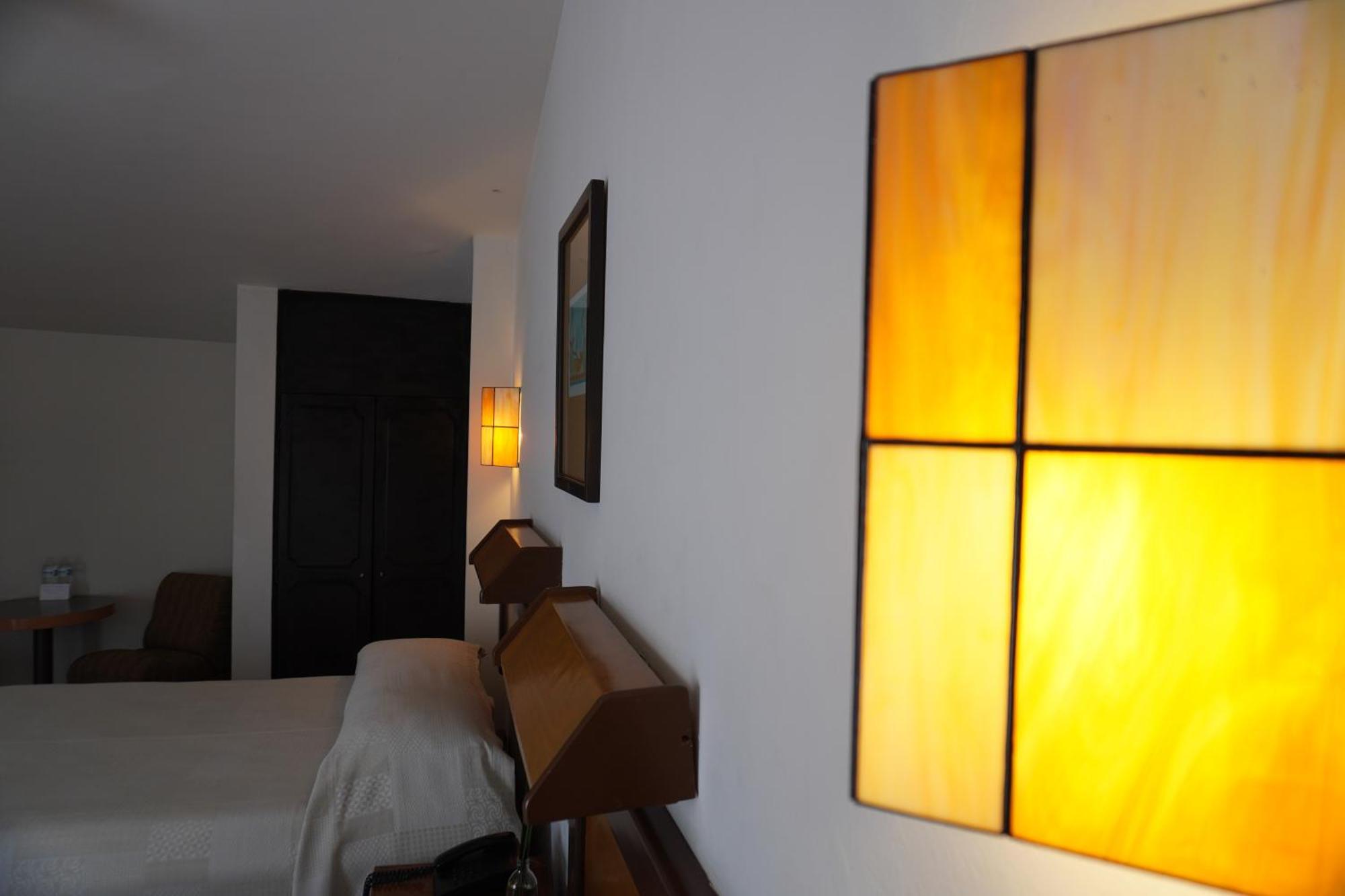 Hotel Ilebal Cuernavaca Centro - Lugar Con Encanto! Экстерьер фото